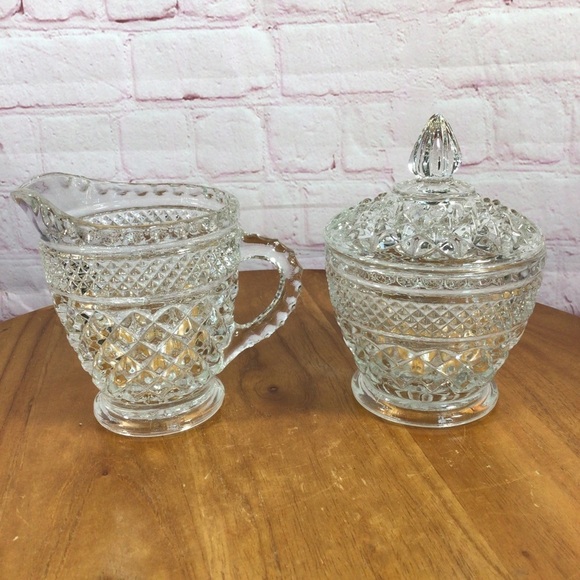 Vintage Anchor Hocking Wexford Covered Sugar and Creamer Set - Picture 1 of 9